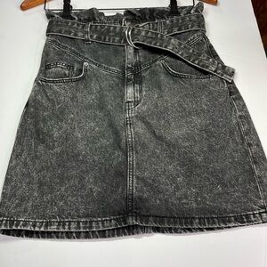 DIVIDED by H&M Medium Washed Black/White Denim Mini Skirt Pockets Belt